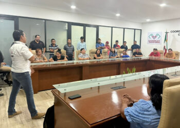 Personal del C5 Escudo Pakal de la SSP se capacita en combate al estrés laboral