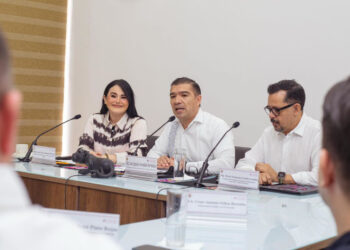 Firma Congreso convenio con SAyBG para uso del Sistema DECLARA CHIAPAS