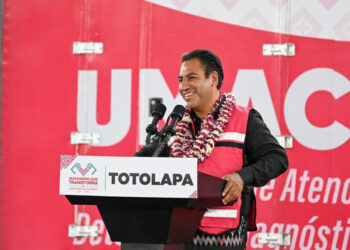 Eduardo Ramírez acerca servicios para diagnóstico oportuno de cáncer de mama