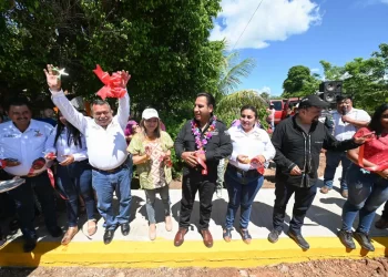 En La Libertad, Eduardo Ramírez impulsa apoyos al campo y refuerza combate al dengue