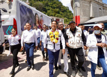 Con obras y apoyos directos, Eduardo Ramírez impulsa educación, salud y campo en Pantepec