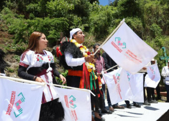 En Rincón Chamula, refrenda Eduardo Ramírez compromiso con el desarrollo y la paz