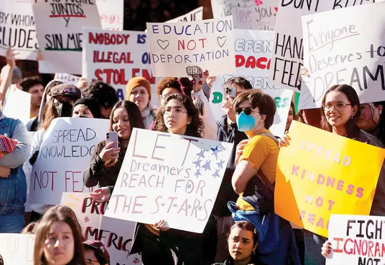 Por infracciones, EU cancela seis mil visas de estudiantes