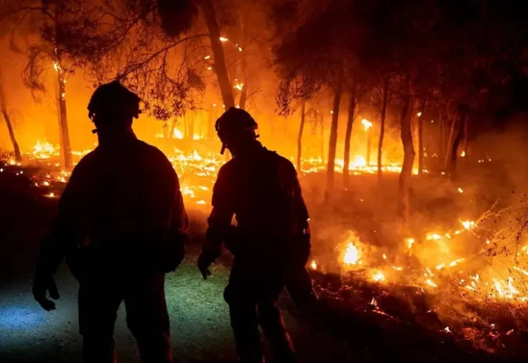 Incendios fuera de control: España pide ayuda a Europa ante el fuego