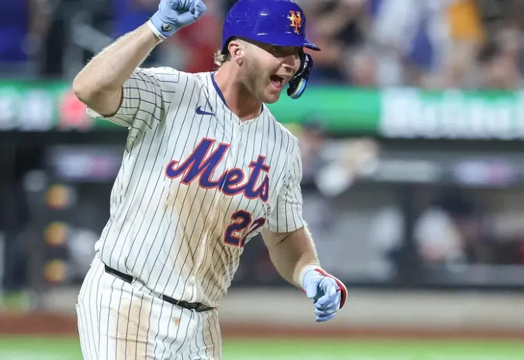 Pete Alonso rompe récord de jonrones en historia de las Grandes Ligas