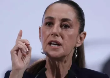 Sheinbaum defiende recaudación en aduanas y responde a señalamientos contra funcionario