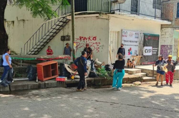 SSP y ciudadanía rescatan espacios públicos en colonia Albania Baja