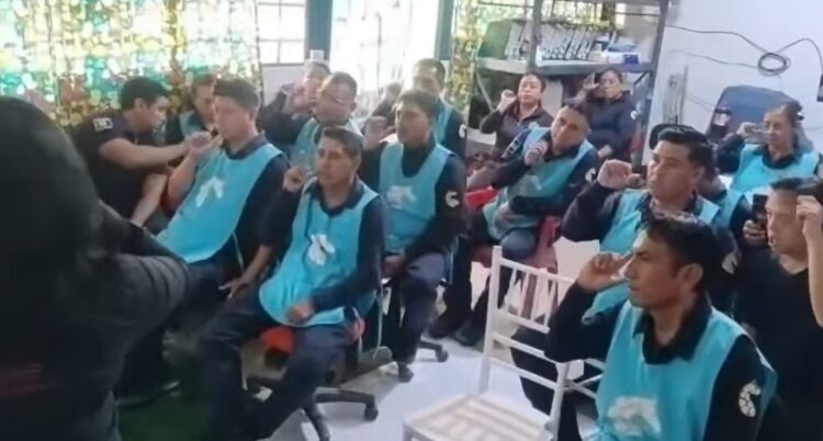 SSP capacita en Lengua de Señas Mexicana a personal del Centro de Equinoterapia