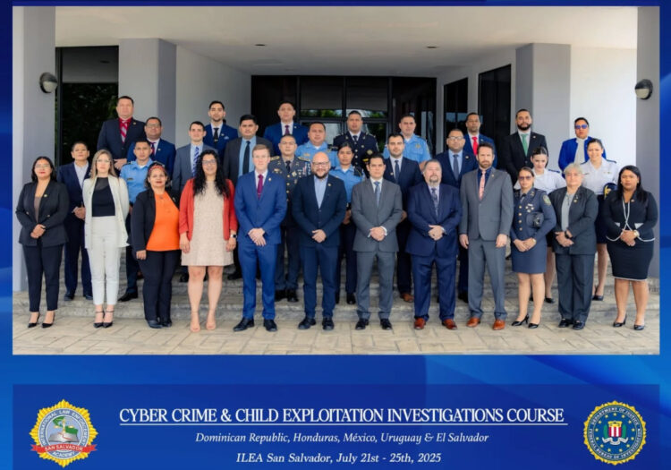 SSP asiste a capacitación en materia de Explotación Infantil y Delitos Cibernéticos del FBI en San Salvador