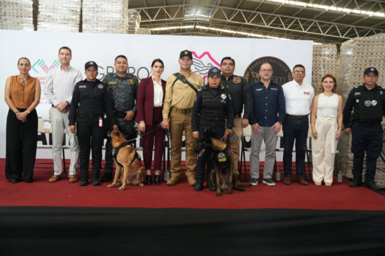 SSP y Voluntariado ‘Aliadas por la Paz y la Seguridad del Pueblo’, reciben donación de alimento