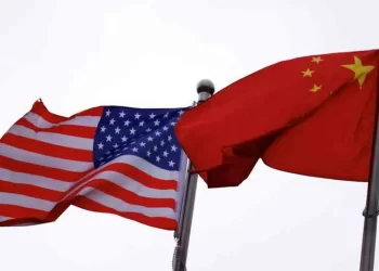 Trump amenaza a China con aranceles del 200% por frenar exportación de imanes de tierras raras