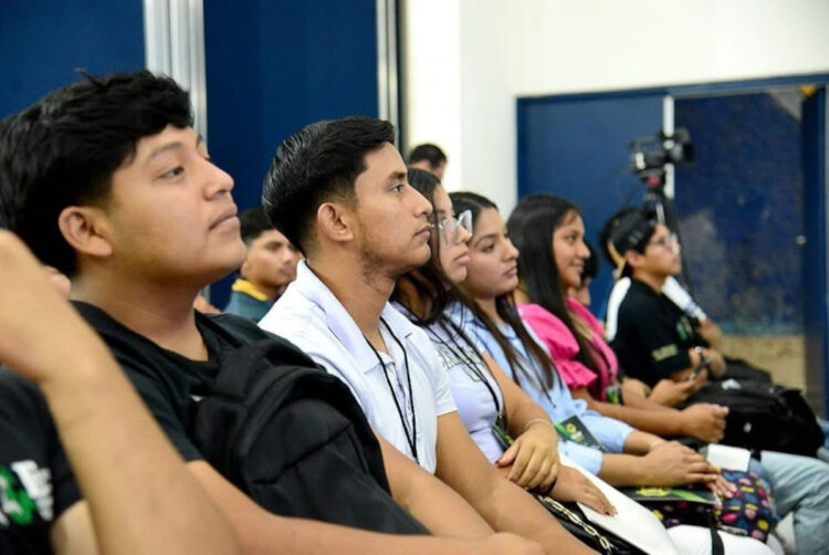 Alcanza UNACH cifra histórica de estudiantes de nuevo ingreso