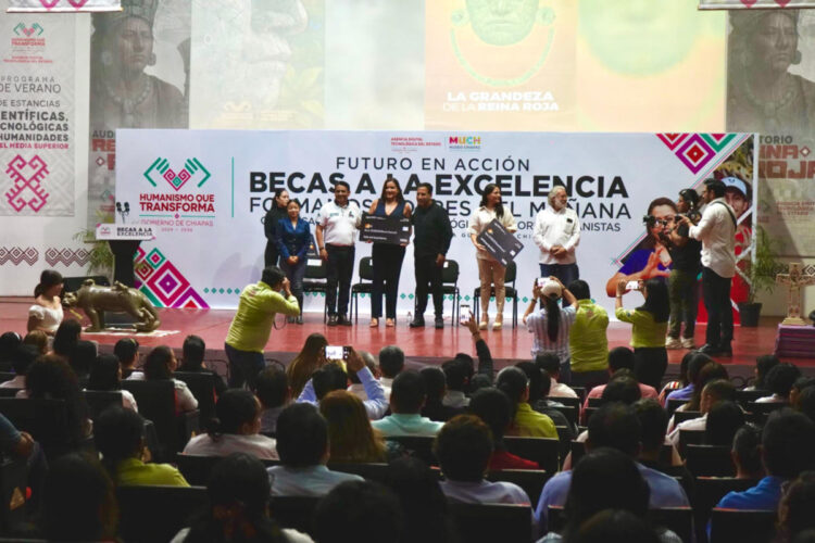 Chiapas impulsa el talento estudiantil con becas para fortalecer la ciencia y la tecnología