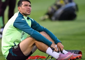 Alexis Vega le gana la titularidad a ‘Chucky’ Lozano