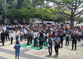 Ángel Torres solapa a dirigente sindical que atenta contra los derechos laborales