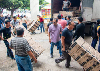 Chiapas recibe acervo bibliográfico para el programa estatal ‘Leyendo por la Paz’