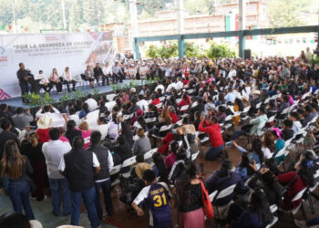 Eduardo Ramírez impulsa acciones en materia de educación, campo y salud