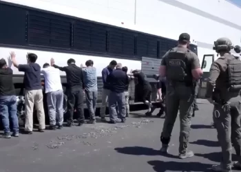 EU liberará a surcoreanos detenidos en redada; Seúl ordena repatriación