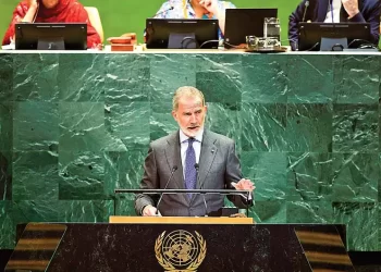 Felipe VI implora por Gaza, pero Israel niega al Estado palestino