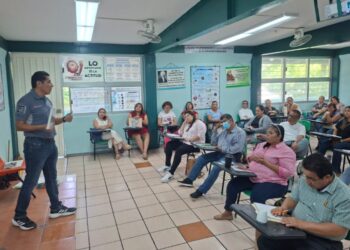 Fiscalía de Distrito Metropolitano sensibiliza a docentes sobre bullying y ciberbullying