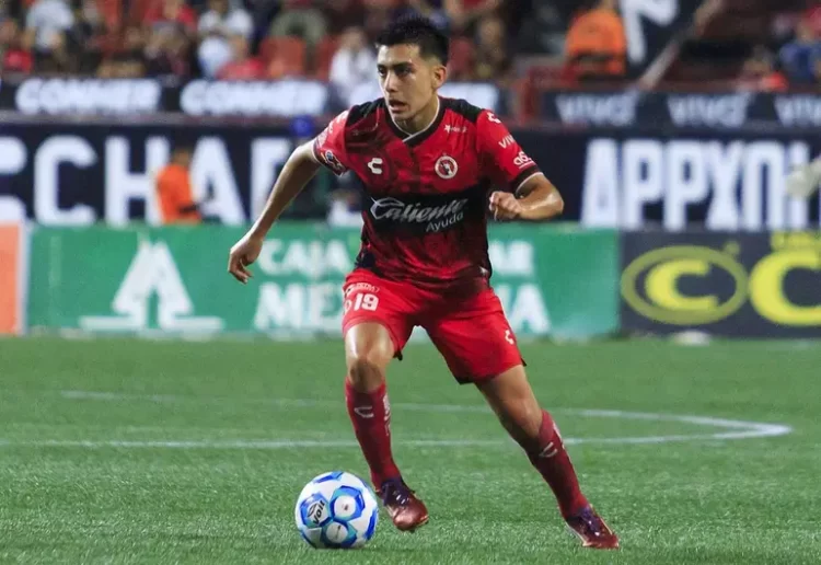 Gilberto Mora tendría nuevo socio en el Tri