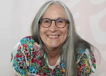 Diputados rinden homenaje a Julieta Fierro y a Mauricio Fernández