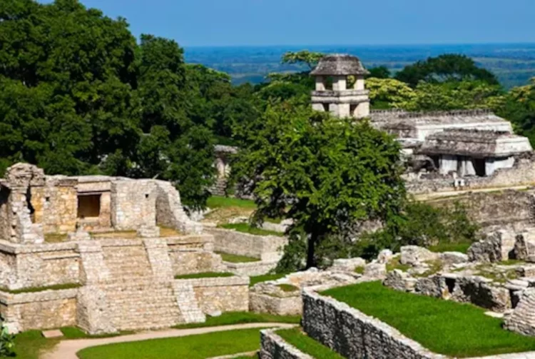 Buscan eliminar que indígenas paguen por visitar zonas arqueológicas