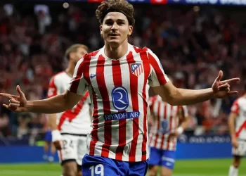 Julián Álvarez anota ‘hat-trick’ previo a jugar contra Real Madrid