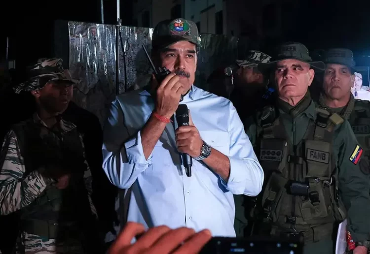 Maduro anuncia despliegue militar ante mayor presencia EU en el Caribe