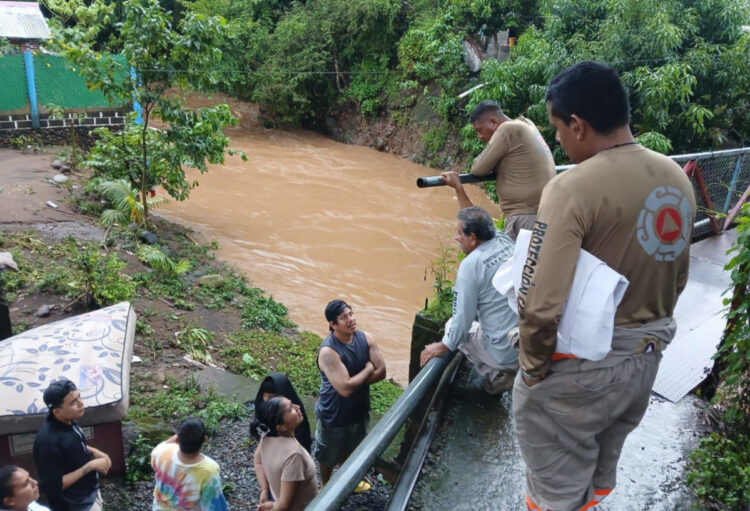 Protección Civil Municipal mantiene vigilancia permanente por lluvias