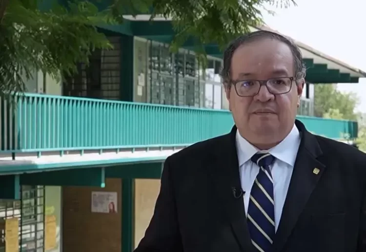 Rector de la UNAM ordena revisar protocolos de seguridad tras asesinato en el CCH Sur