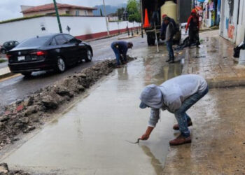 Refuerzan programa permanente de bacheo en San Cristóbal