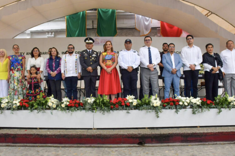 San Cristóbal celebra con desfile el 215 Aniversario de la Independencia de México