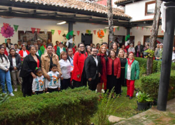 Celebran en el Club de Oro el Grito de Independencia