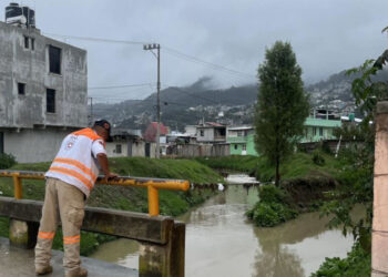 Protección Civil supervisa ríos y zonas de riesgo en San Cristóbal tras intensas lluvias
