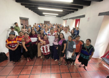 Realizan en San Cristóbal la Primera Feria de la Mujer Artesana Productora