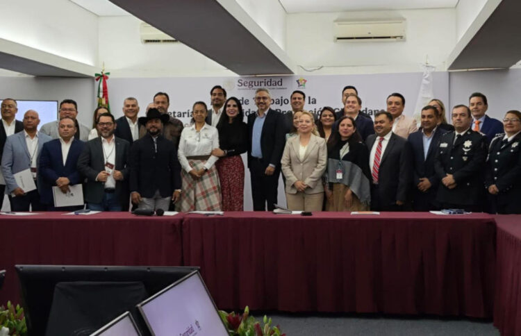 Policía Municipal de San Cristóbal participa en mesa nacional de seguridad en la CDMX