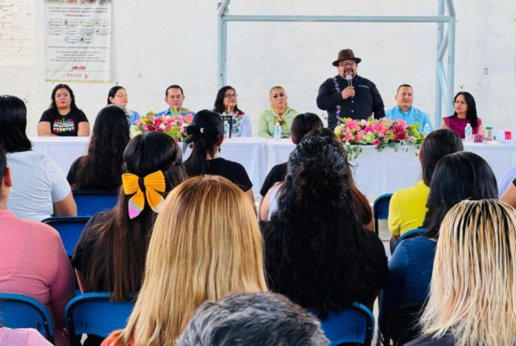 SE fortalece a madres y padres con herramientas para el acompañamiento familiar