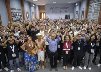 Jóvenes del Cecytech representarán a Chiapas en el Festival Nacional de Arte y Cultura