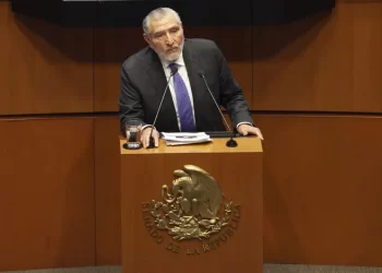 Presentan 37 denuncias en contra de Adán López; exigen investigar declaraciones patrimoniales