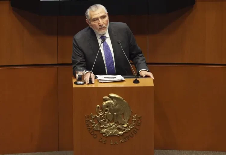 Presentan 37 denuncias en contra de Adán López; exigen investigar declaraciones patrimoniales