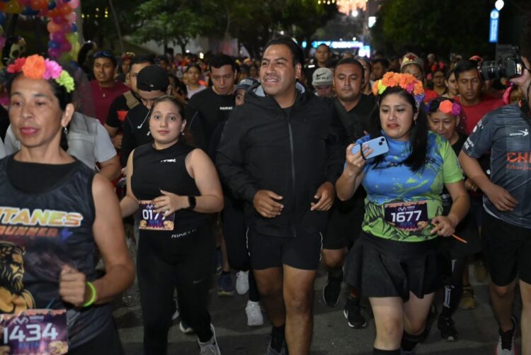 Eduardo Ramírez se suma a la Ruta Xibalbá 5K en Tuxtla