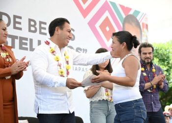 Eduardo Ramírez fortalece acciones educativas, de salud y caminos