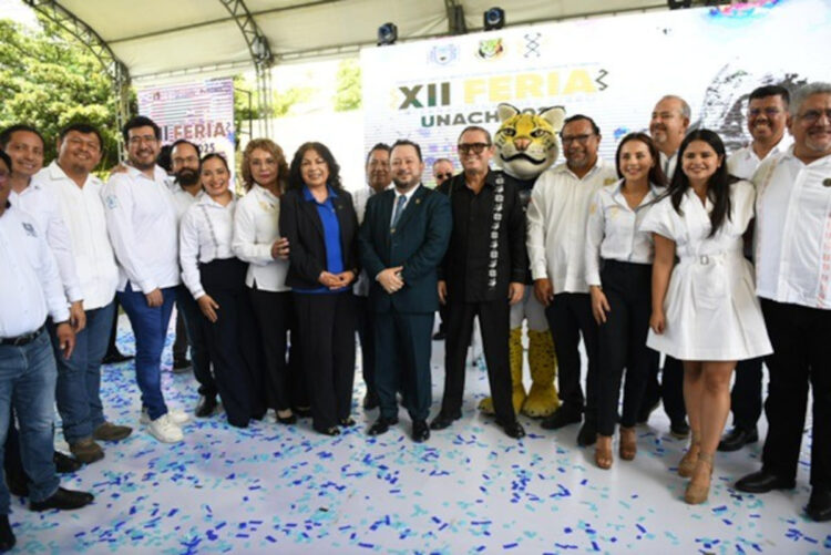 Inician las actividades de la FIL UNACH 2025