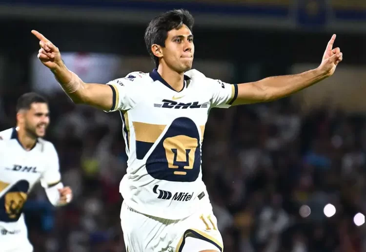 José Juan Macías volvería con Pumas ante San Luis