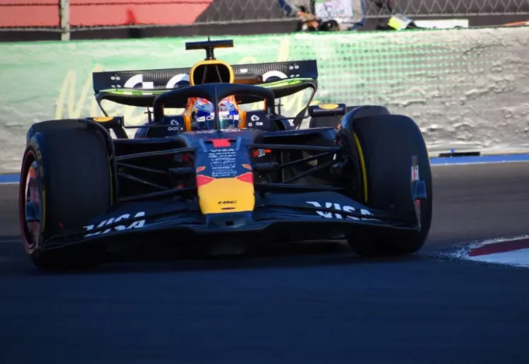 Max Verstappen muestra poder en Práctica 2 del GP de México