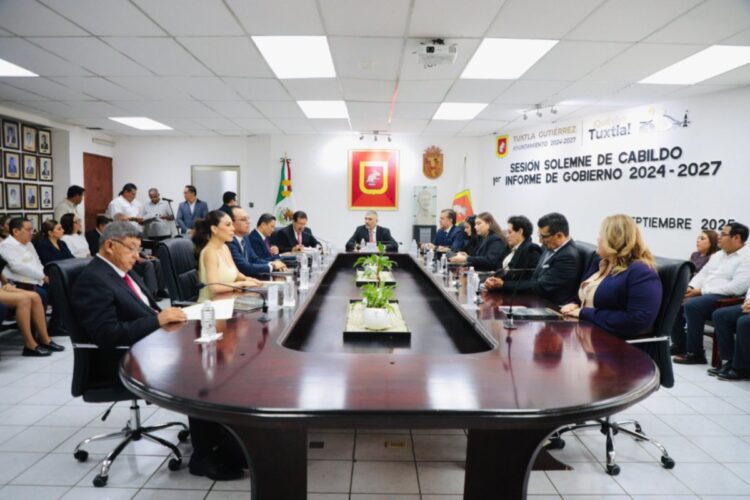 “¡Pobre Tuxtla!”, lamenta Paco Rojas tras primer año de mal gobierno de Ángel Torres Culebro