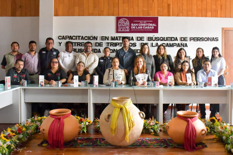 Fortalecen la búsqueda con dignidad; capacitan a funcionarios en San Cristóbal