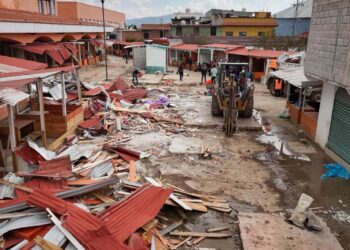 Recuperan espacios invadidos y abandonados en el Mercado del Norte 