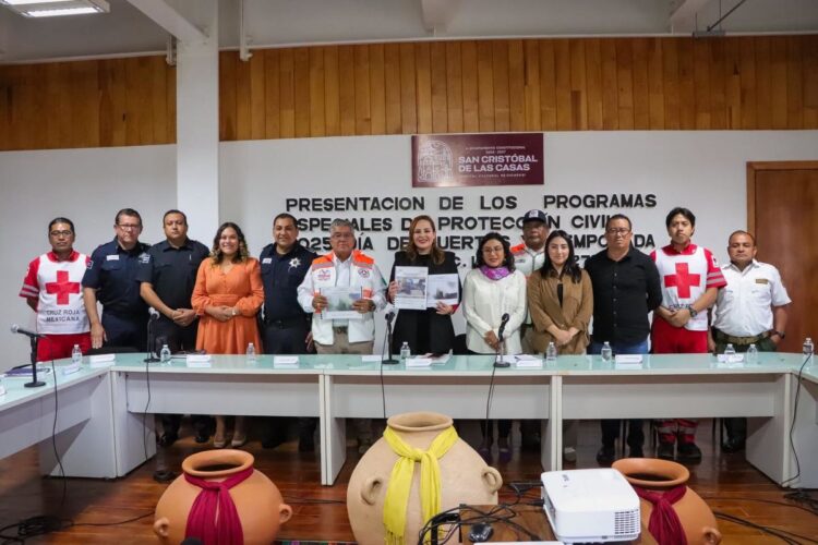 Refuerzan operativos de Protección Civil para el Día de Muertos y temporada invernal en SCLC